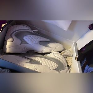 10.5 women’s jordan’s
